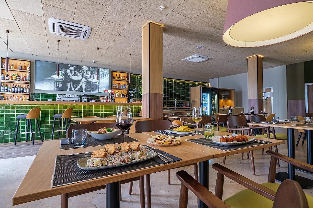 Oassium Hotel At Estival Park La Pineda Εξωτερικό φωτογραφία